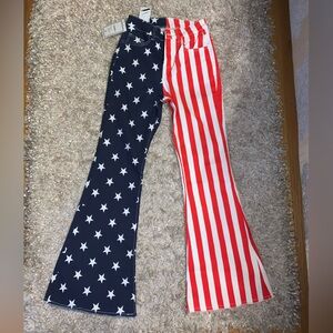 Patriotic Flag USA 🇺🇸 Flare Leg Jeans see pics for sizing (8 but seem small) NWT